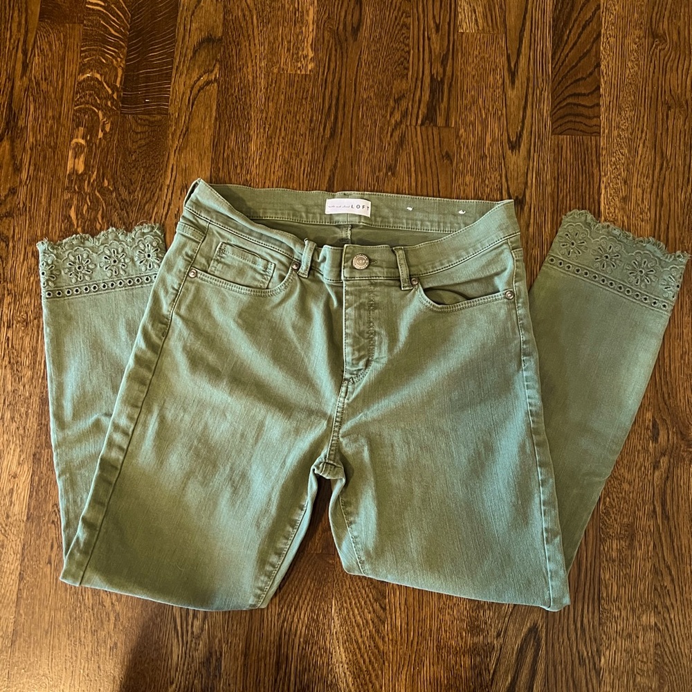 LOFT Green crop jeans